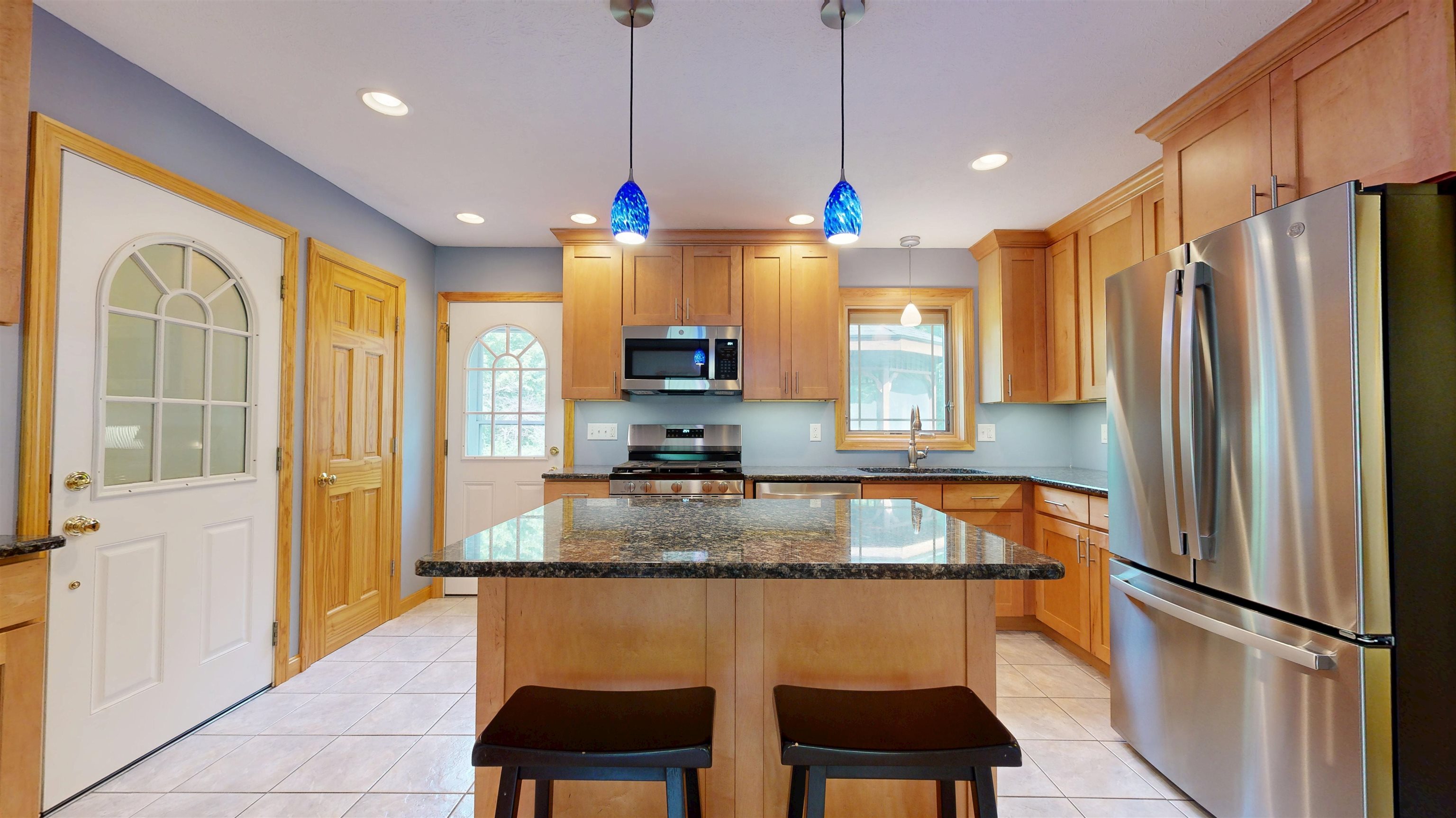 153 Sand Hill Road Essex, VT 05452 - Photo 3 of 28