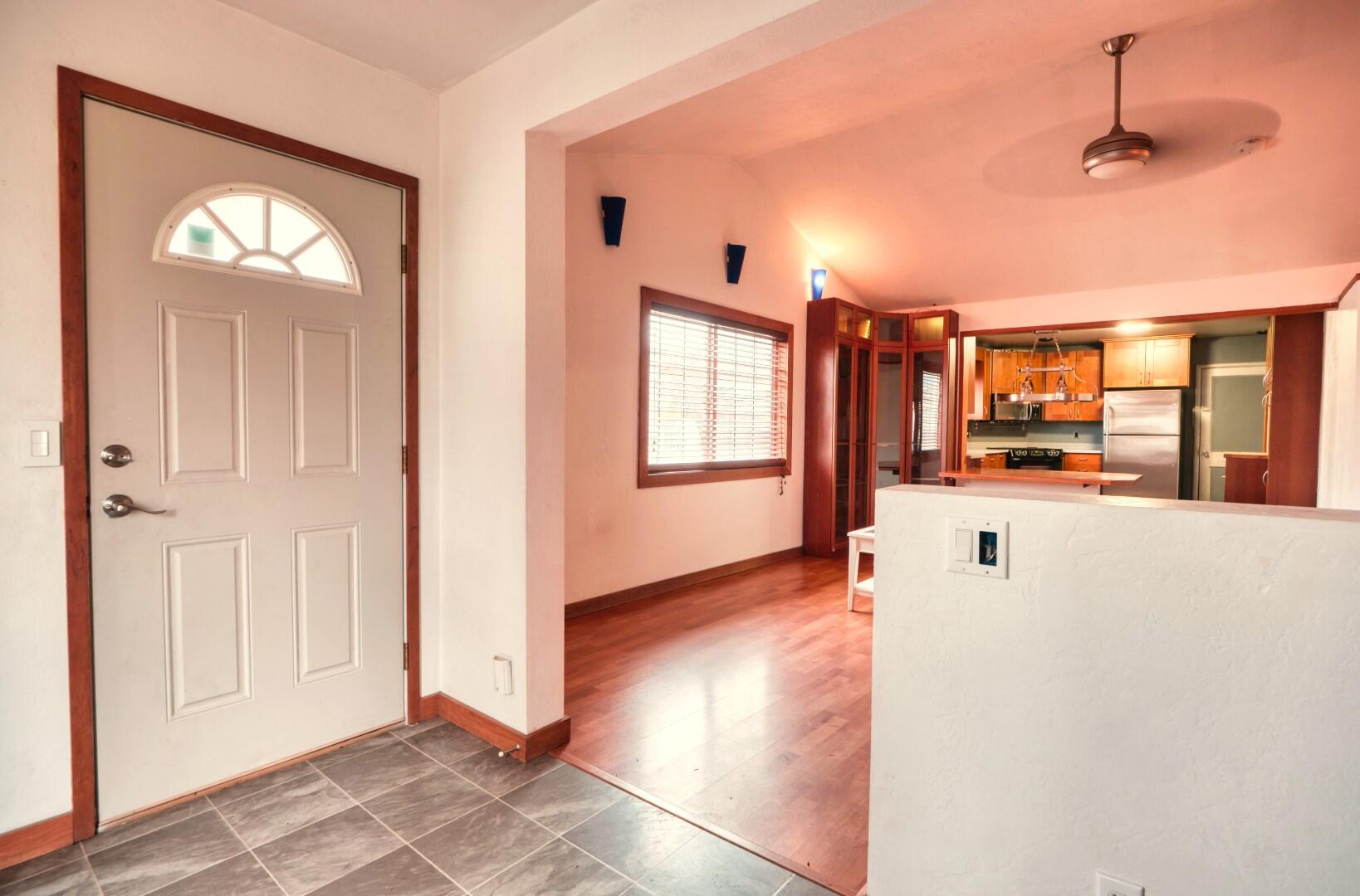 2076 Table Rock Road Medford, OR 97501 - Photo 16 of 22 2076 Table Rock (17)