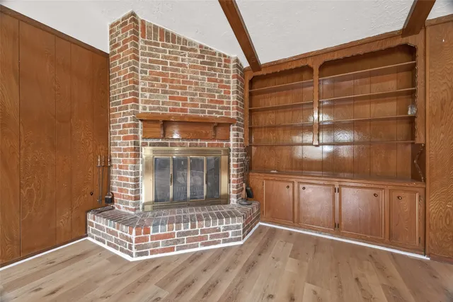 a view of wooden door and entryway of the house
