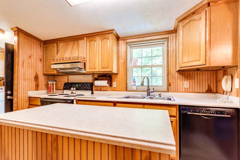 140 Nolan Lane Heiskell, TN 37754 - Photo 28 of 39