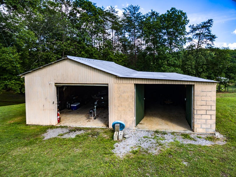 140 Nolan Lane Heiskell, TN 37754 - Photo 35 of 39