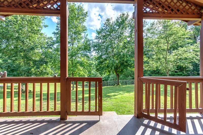 140 Nolan Lane Heiskell, TN 37754 - Photo 6 of 39