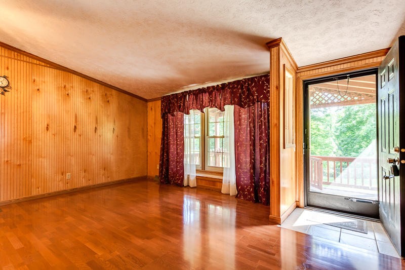 140 Nolan Lane Heiskell, TN 37754 - Photo 7 of 39