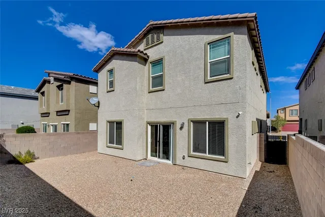 $2,695 | 479 Via Renata, Henderson, NV 89044