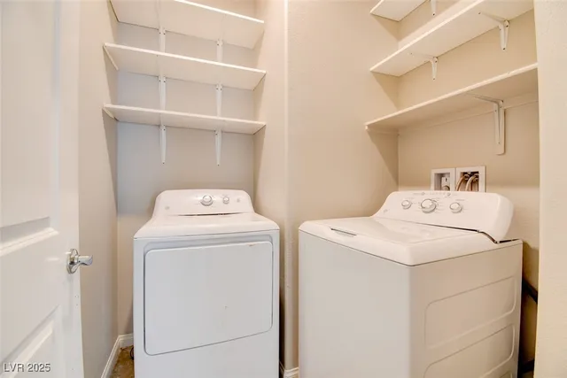 $2,695 | 479 Via Renata, Henderson, NV 89044