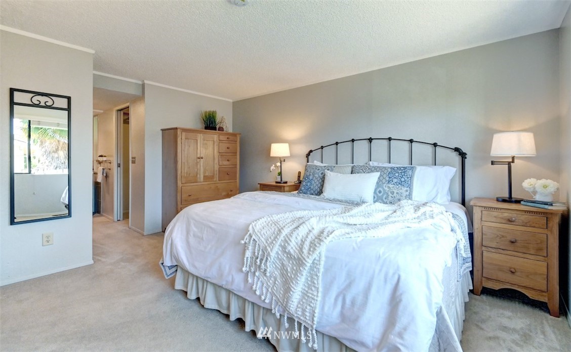 2420 Talbot Crest Drive South Renton, WA 98055 - Photo 13 of 32 Gallery Image 13