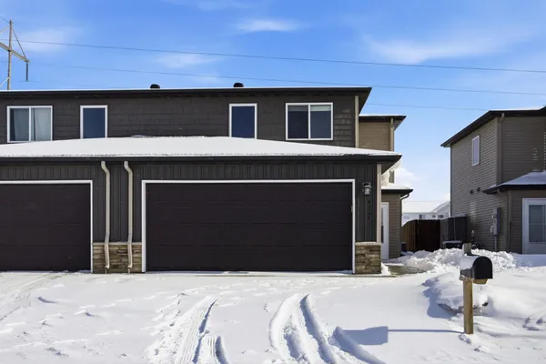 $250,000 | 4304 Estate Drive South, Fargo, ND 58104