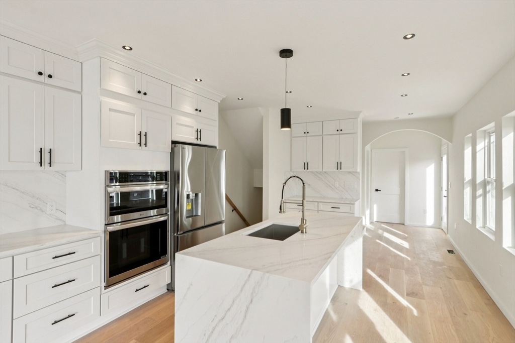 455 Summer Street, Unit 455 Arlington, MA 02474 - Photo 3 of 42