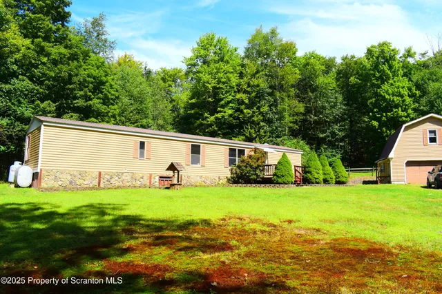 $134,050 | 65 T687, Little Meadows, PA 18830