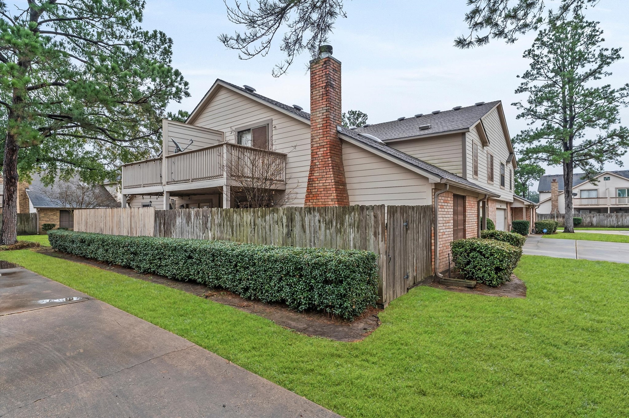 16908 Castleton Farms Road, Unit 108 Spring, TX 77379 - Photo 3 of 37