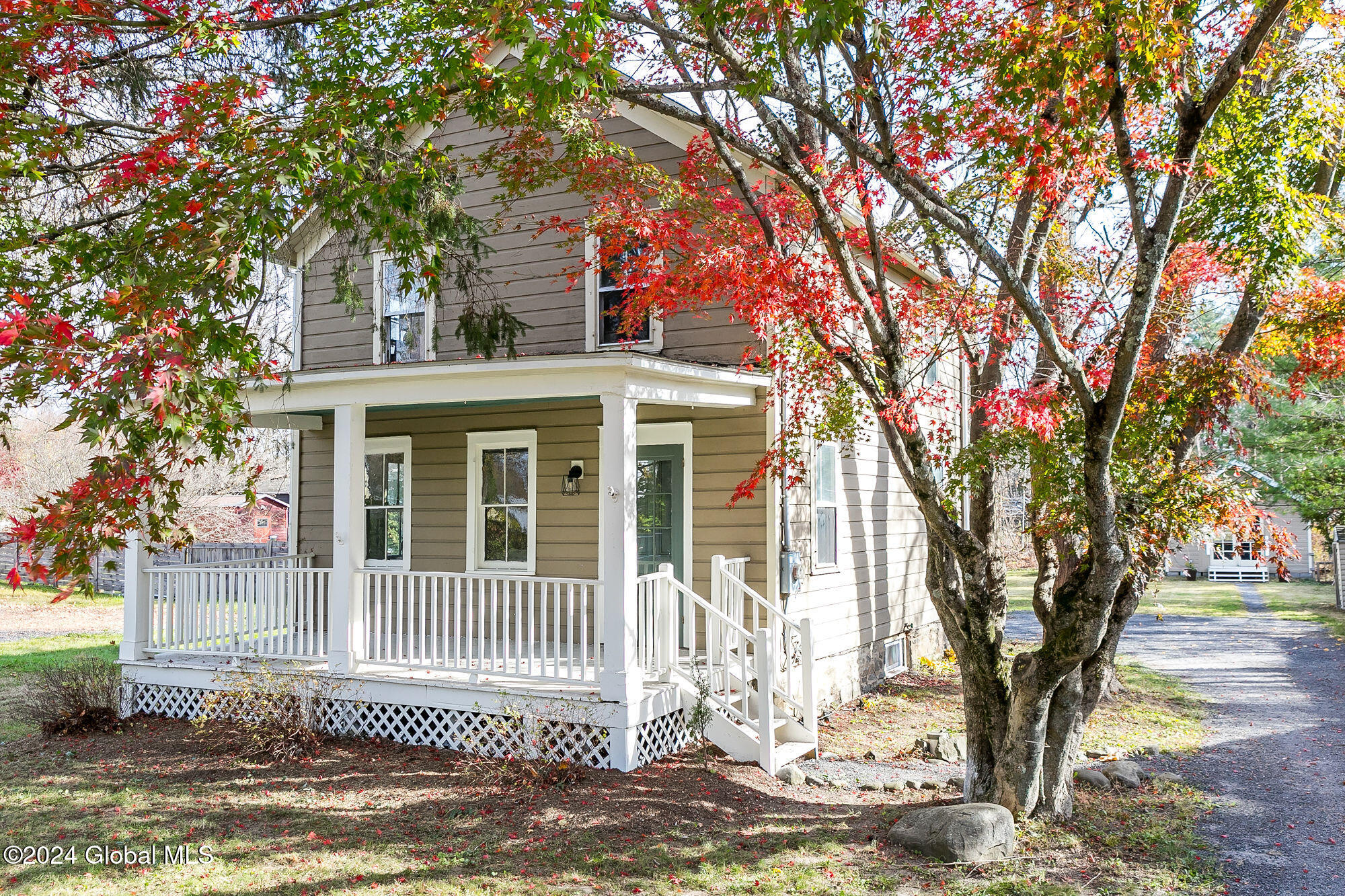 3513 Main Street Stone Ridge, NY 12484 - Photo 2 of 27 209Stoneridge-1