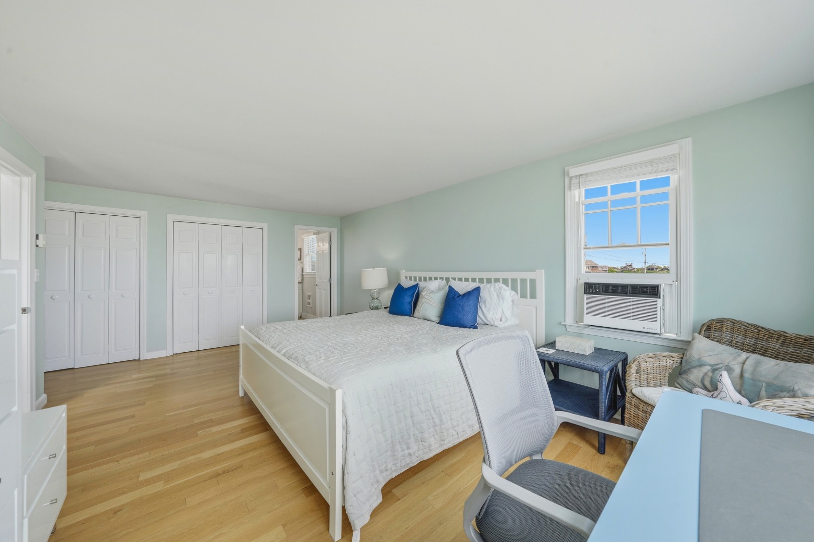 334 Madaket Road Nantucket, MA 02554 - Photo 22 of 48