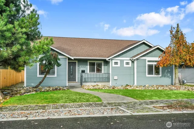 $1,350,000 | 1001 8th Avenue Northwest, Puyallup, WA 98371