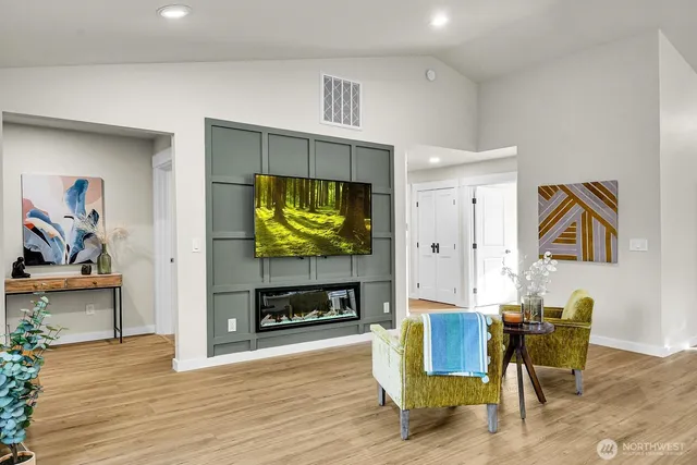 $1,350,000 | 1001 8th Avenue Northwest, Puyallup, WA 98371