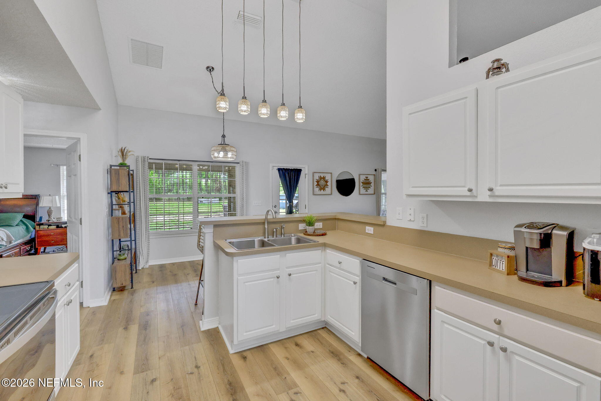 2883 Longleaf Ranch Circle Middleburg, FL 32068 - Photo 16 of 46 Kitchen