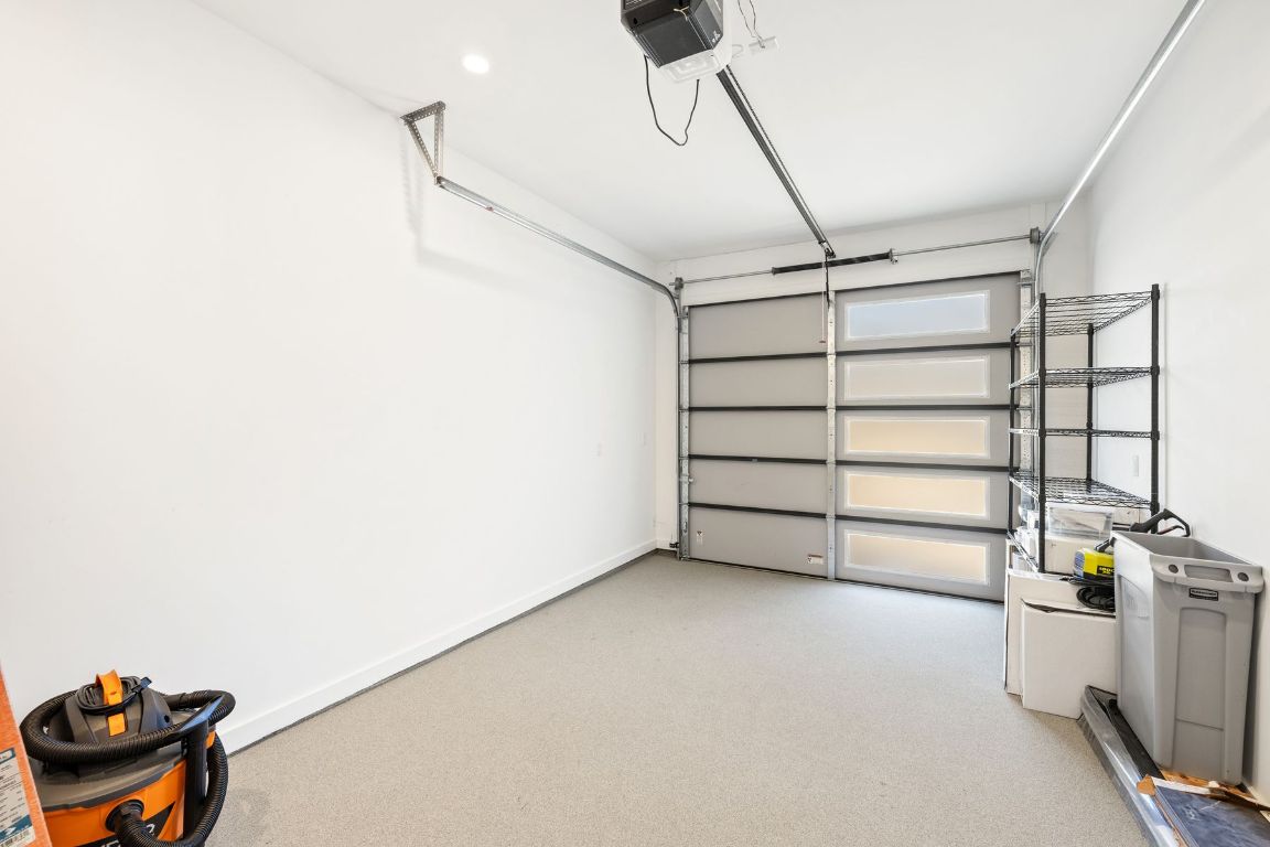 1304 Comal Street Austin, TX 78702 - Photo 36 of 39