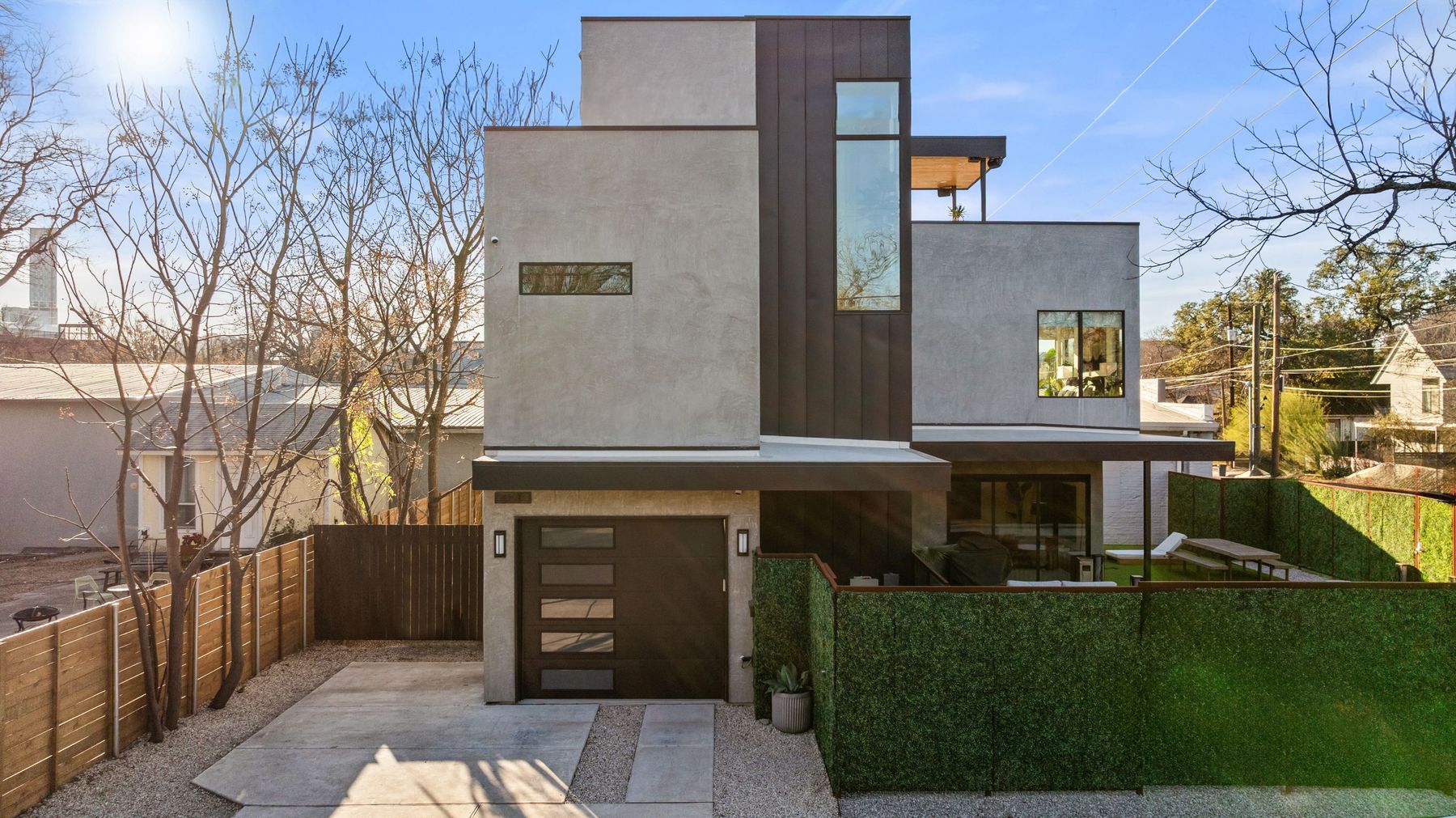 1304 Comal Street Austin, TX 78702 - Photo 4 of 39 a front view of a house with a yard