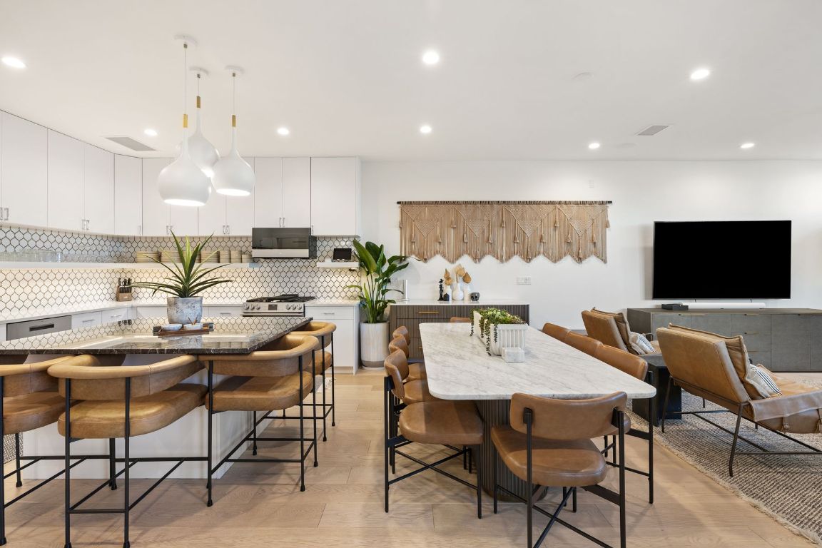 1304 Comal Street Austin, TX 78702 - Photo 6 of 39