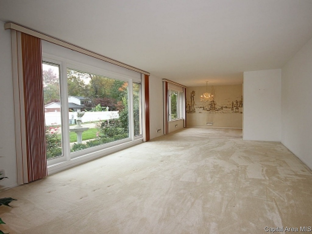 2 Top Hill Lane Springfield, IL 62704 - Photo 3 of 25 Gallery Image 3
