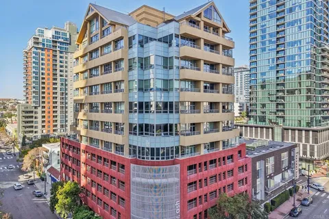 $825,000 | 350 West Ash Street, Unit 102, San Diego, CA 92101