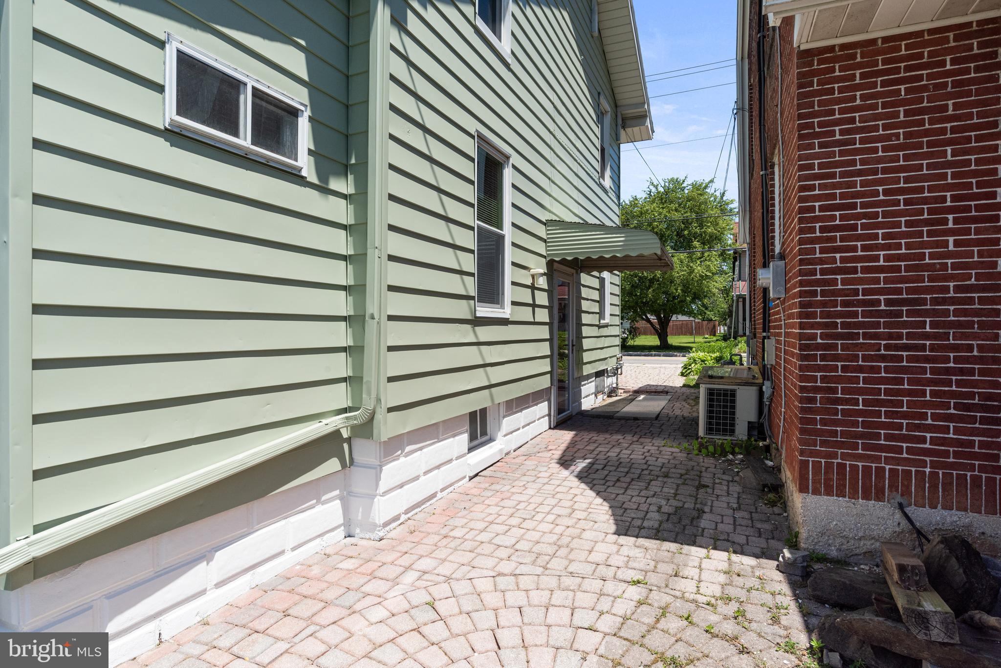 41 Center Street Hanover, PA 17331 - Photo 31 of 33