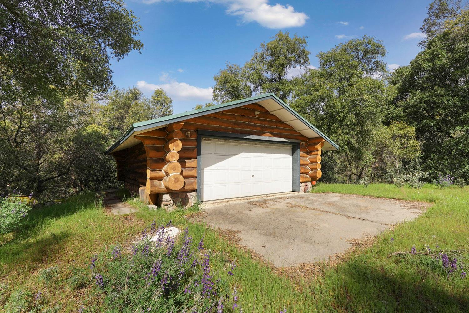 4459 Usona Road Mariposa, CA 95338 - Photo 13 of 27