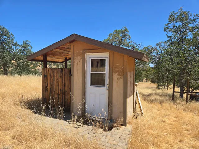 $88,500 | 128 Tar Bully Road, Igo, CA 96047