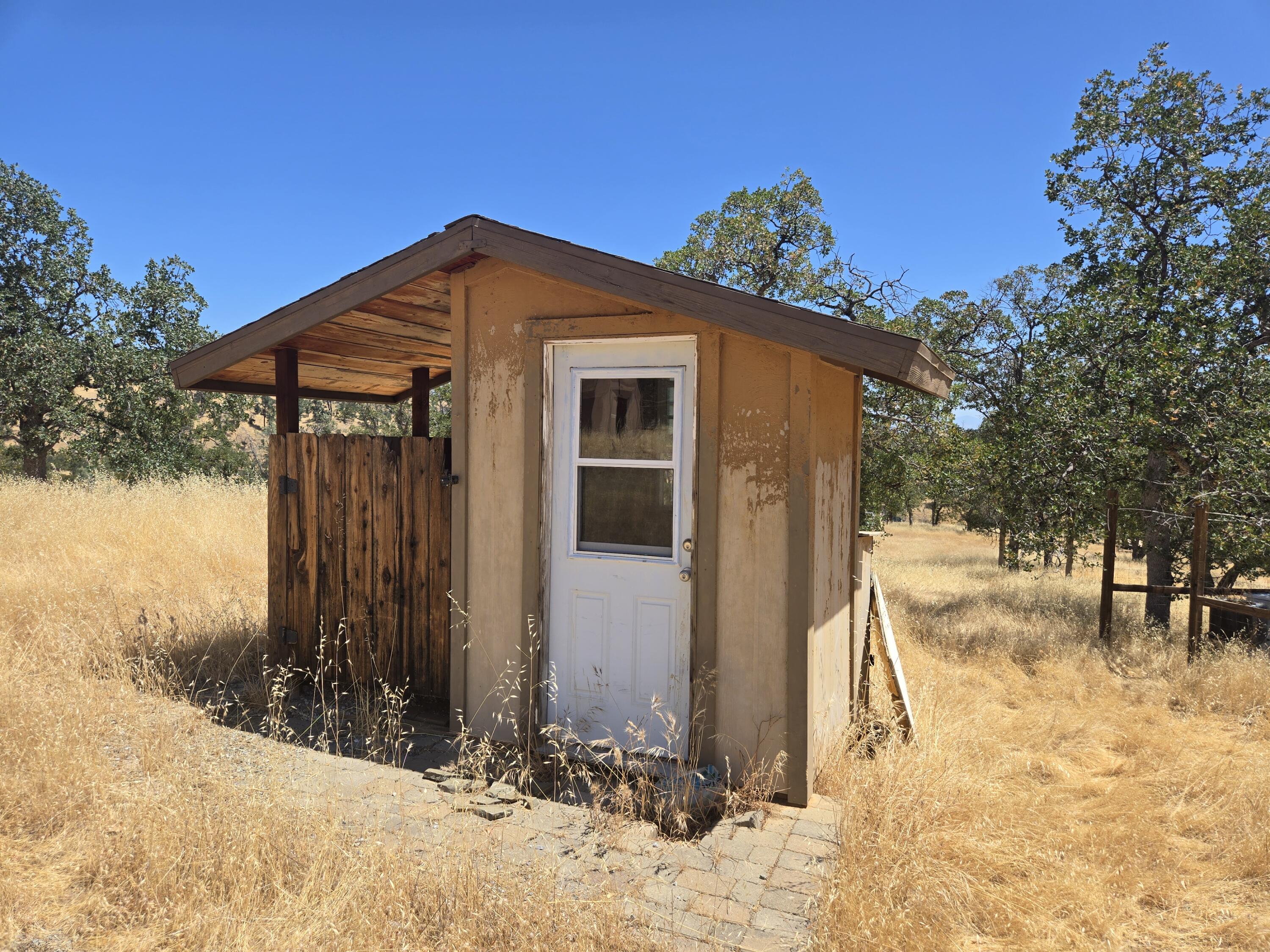 128 Tar Bully Road Igo, CA 96047 - Photo 14 of 25 20250722_124211
