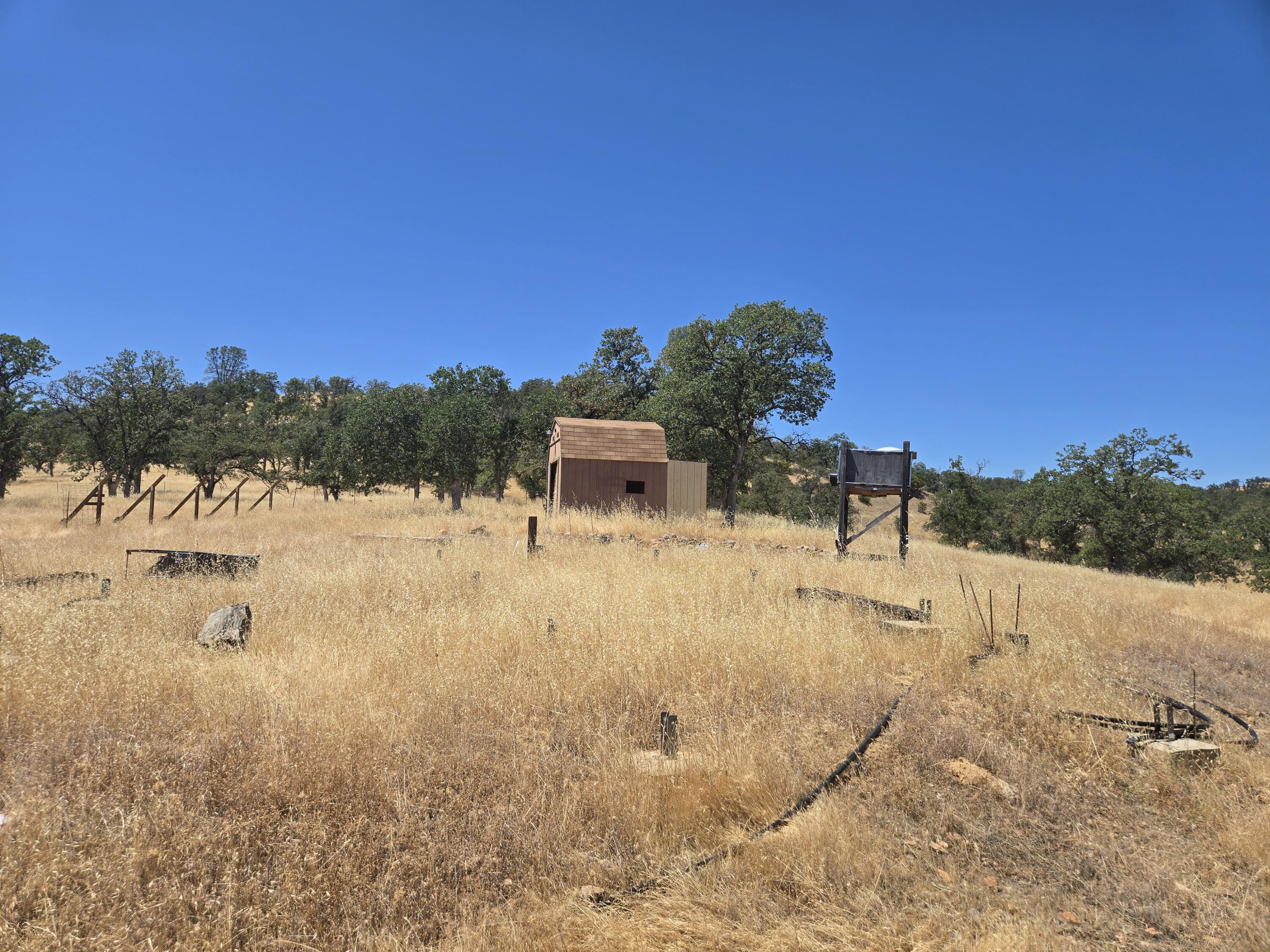 128 Tar Bully Road Igo, CA 96047 - Photo 10 of 25 20250722_124057
