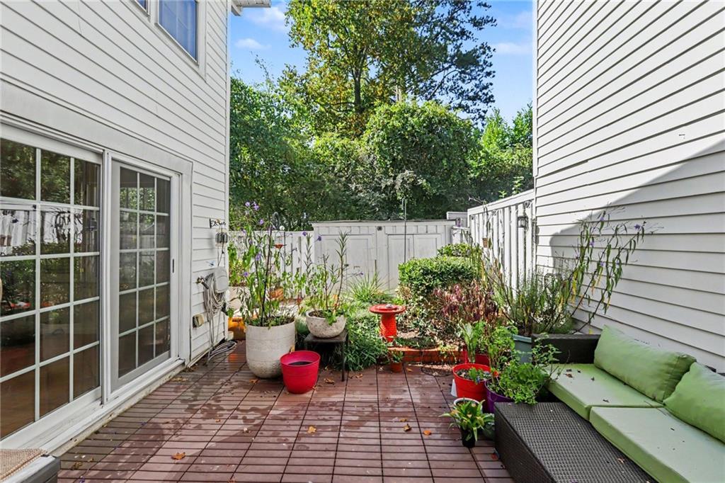 1434 Hampton Glen Court Decatur, GA 30033 - Photo 26 of 28 Gallery Image 26