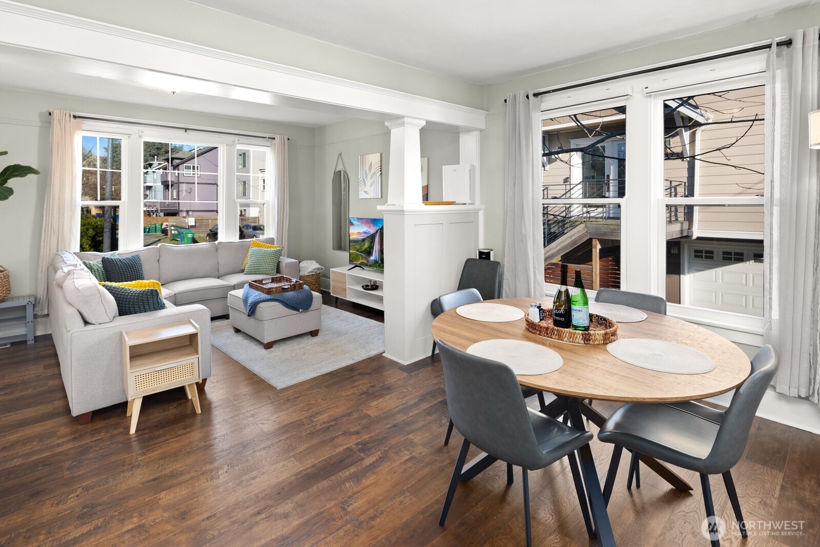 2011 East James Street Seattle, WA 98122 - Photo 5 of 40