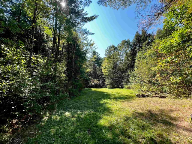 $525,000 | 10 Castle Hill Lane, Westford, VT 05494