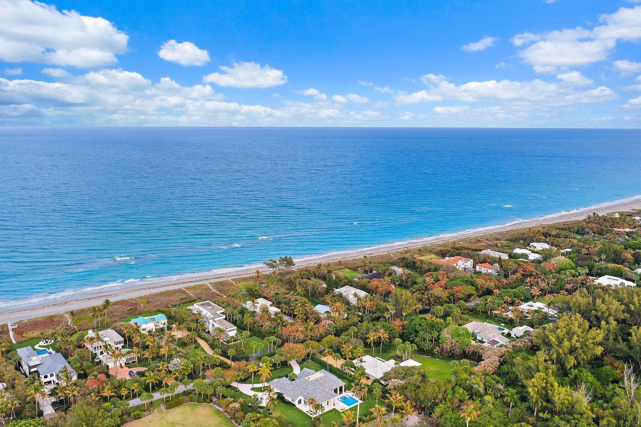 31 North Beach Road Jupiter Island, FL 33455 - Photo 27 of 66 028-31NBeachRd