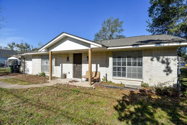 $188,000 | 4915 Cruse Road, Houston, TX 77016