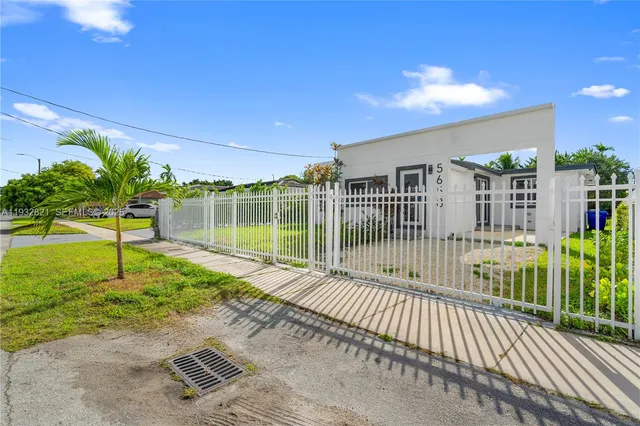 $670,000 | 5658 Southwest 1st Street, Miami, FL 33134