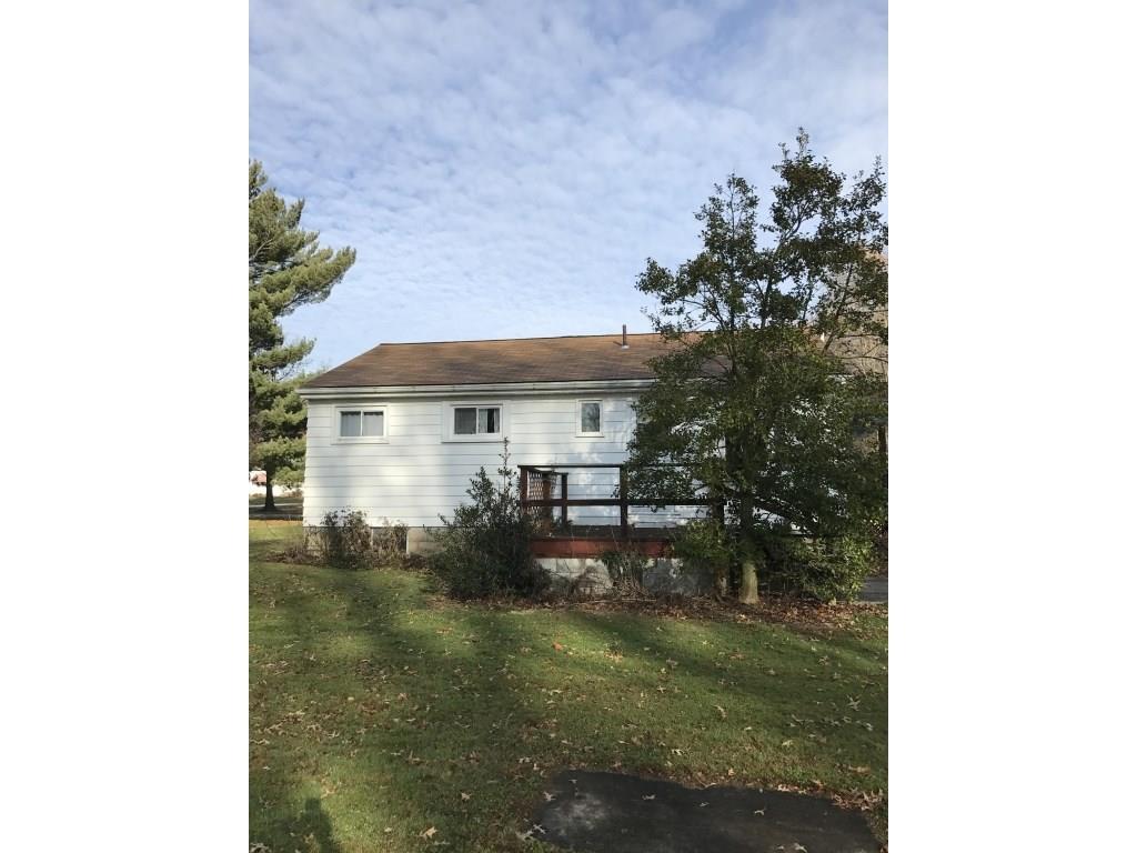 3504 Sample Road Hermitage, PA 16148 - Photo 16 of 20 Gallery Image 16