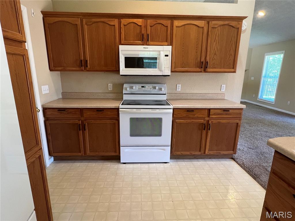 905 Hampton Court Rolla, MO 65401 - Photo 16 of 29