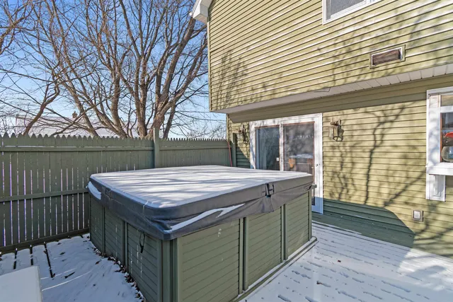 $599,000 | 7 Bay View Drive, St. Albans Town, VT 05478