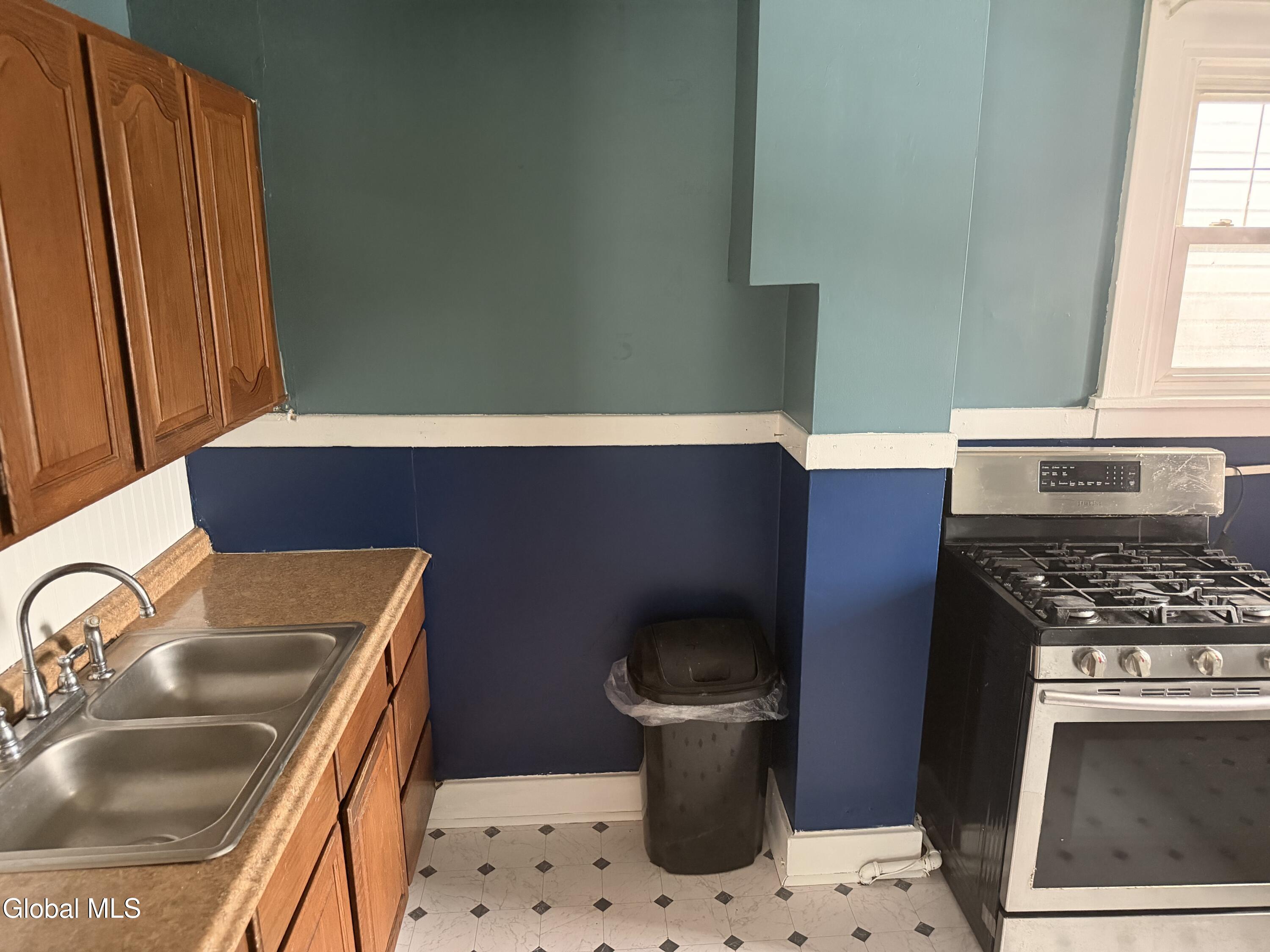 1635 1st Street Rensselaer, NY 12144 - Photo 15 of 28 IMG_4692