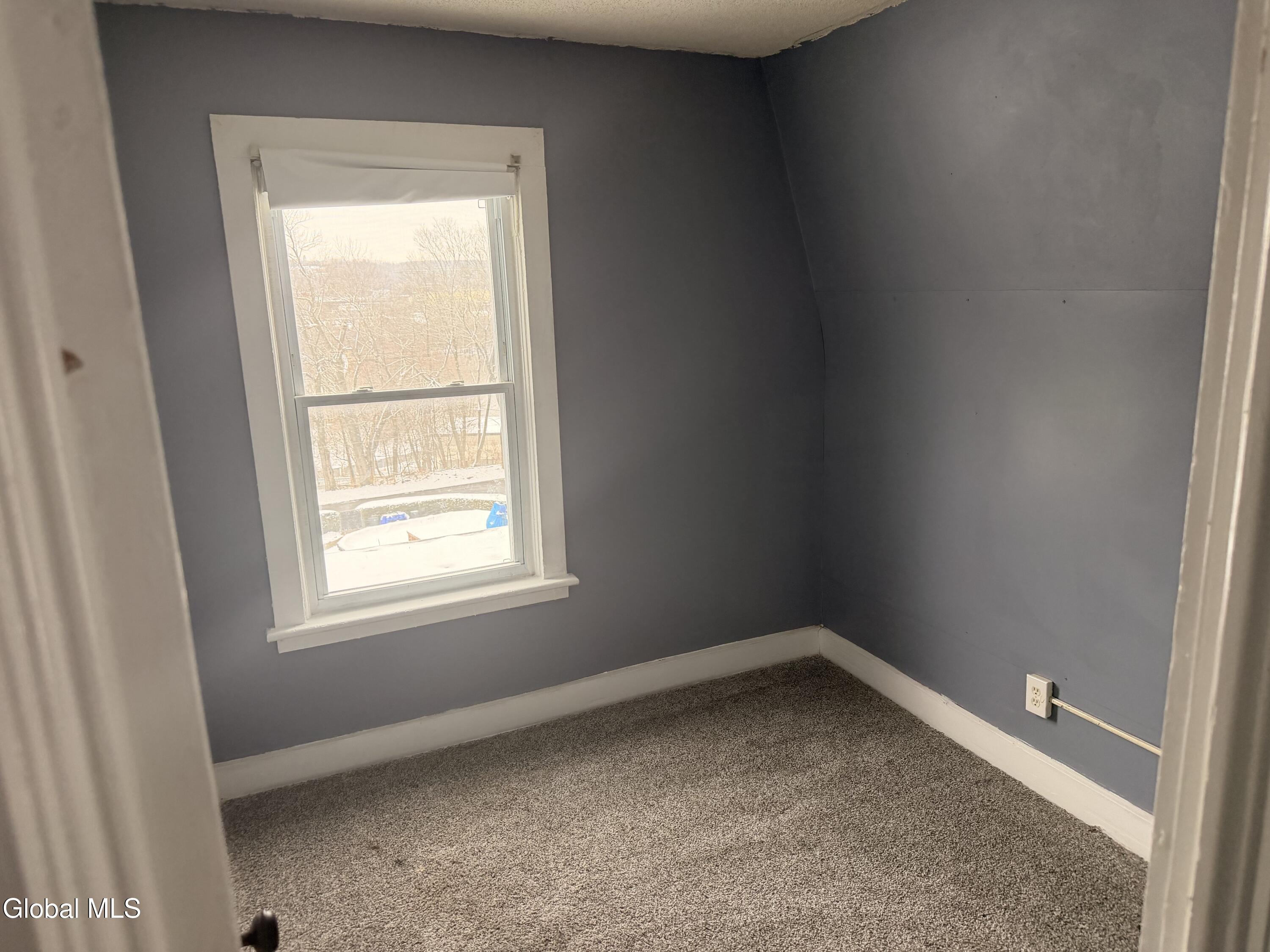 1635 1st Street Rensselaer, NY 12144 - Photo 7 of 28 IMG_4705