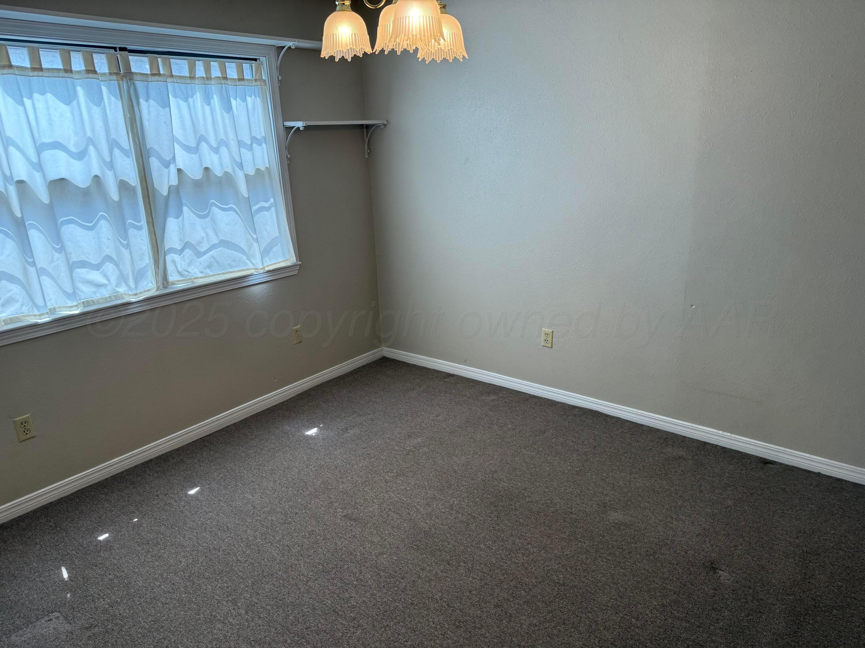 505 Harrell Lane Canyon, TX 79015 - Photo 10 of 14 a view of room