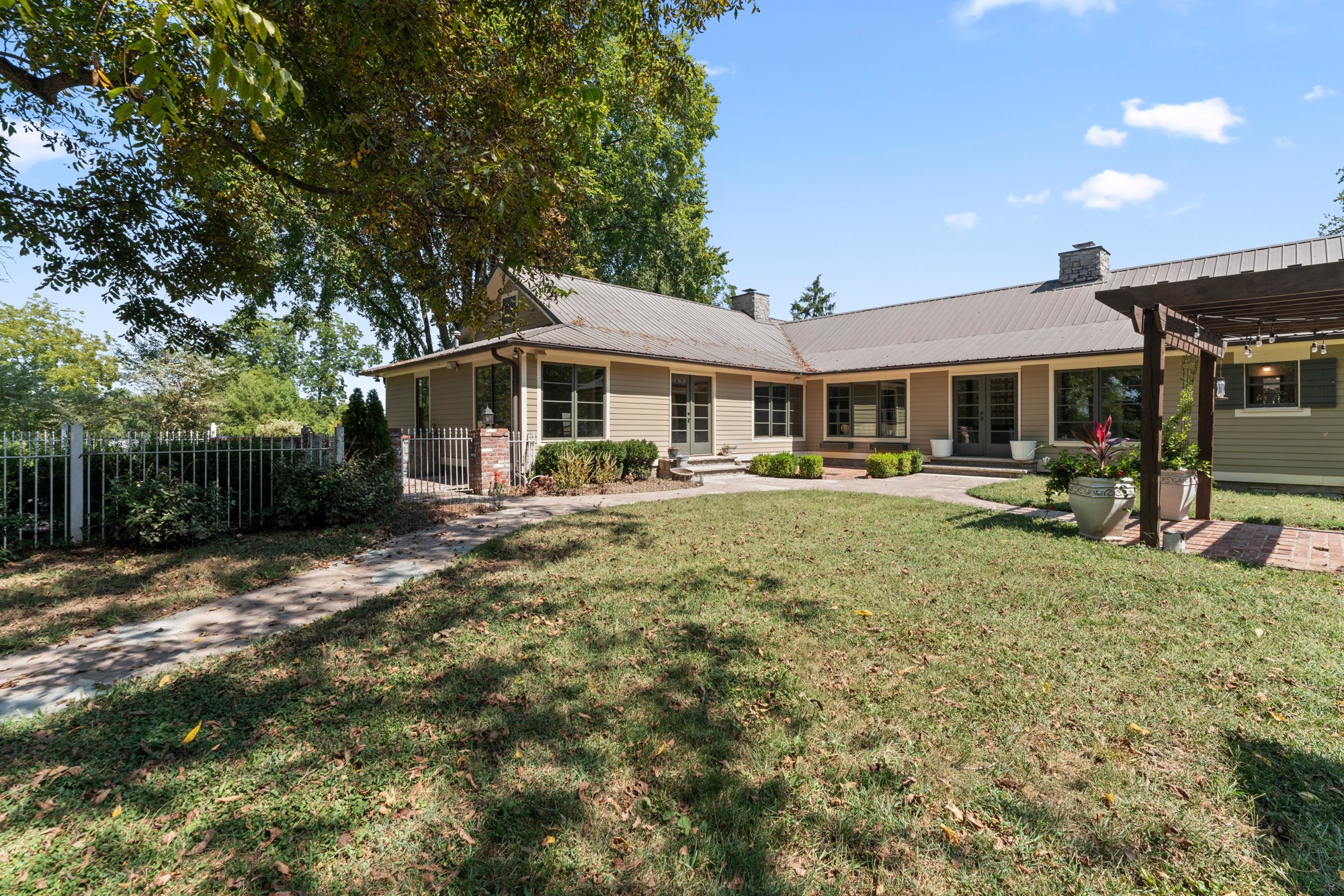 251 Cheatham Springs Road Eagleville, TN 37060 - Photo 16 of 30 Gallery Image 16