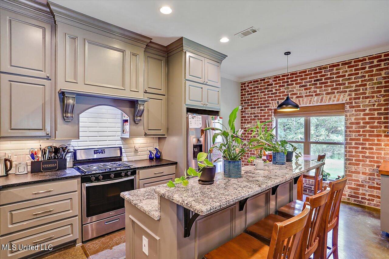 154 Greenfield Ridge Drive Brandon, MS 39042 - Photo 10 of 30 11-154 Greenfield Ridge Dr