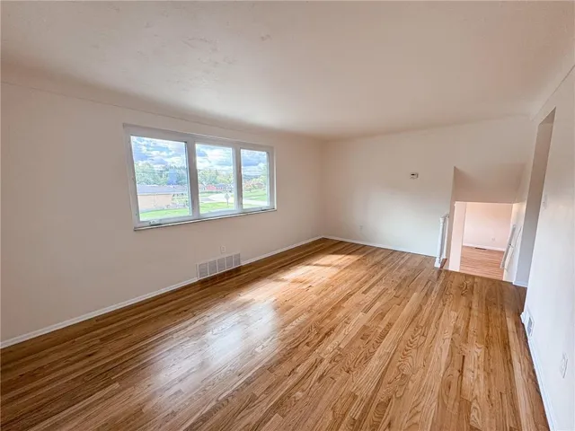 $304,900 | 204 Anderson Road, Irwin, PA 15642