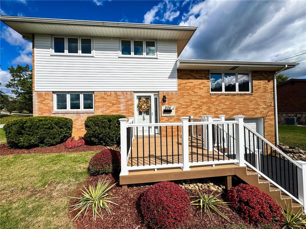 204 Anderson Road Irwin, PA 15642 - Photo 2 of 30