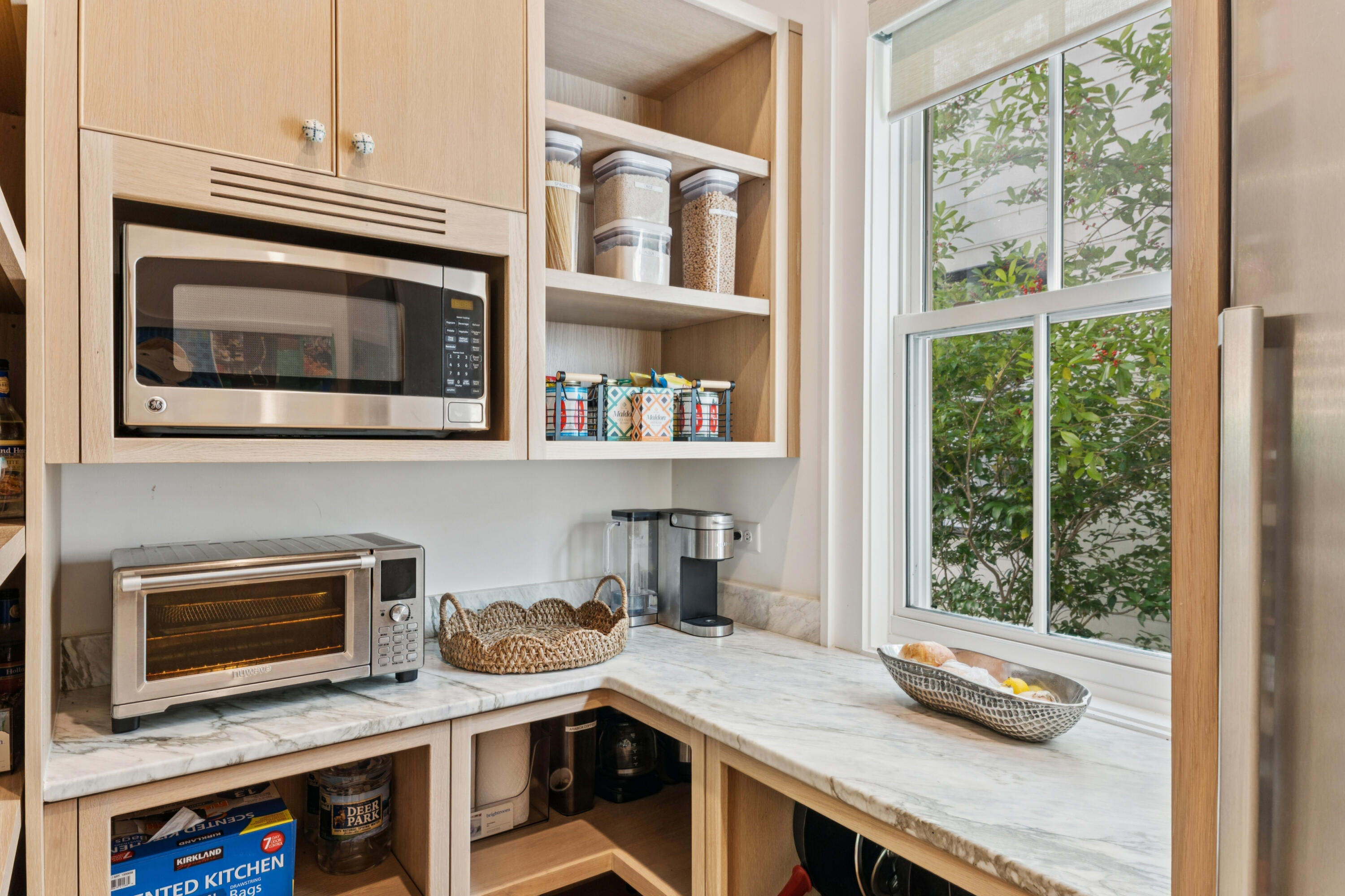 1142 Fulton Hall Lane Mount Pleasant, SC 29466 - Photo 11 of 44 1142FultonHallLn-KeenEyeMarketing-037