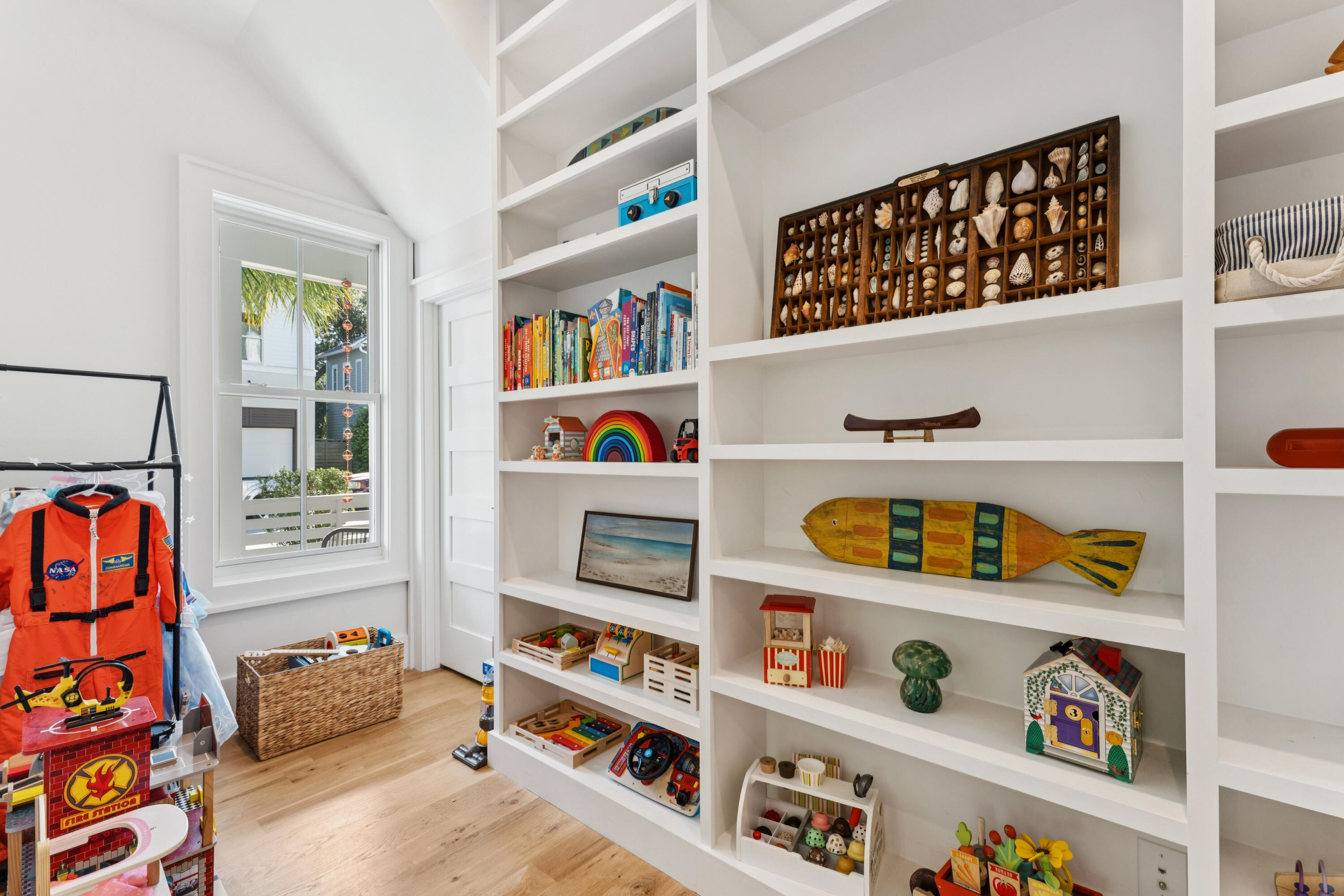 1142 Fulton Hall Lane Mount Pleasant, SC 29466 - Photo 16 of 44 1142FultonHallLn-KeenEyeMarketing-053