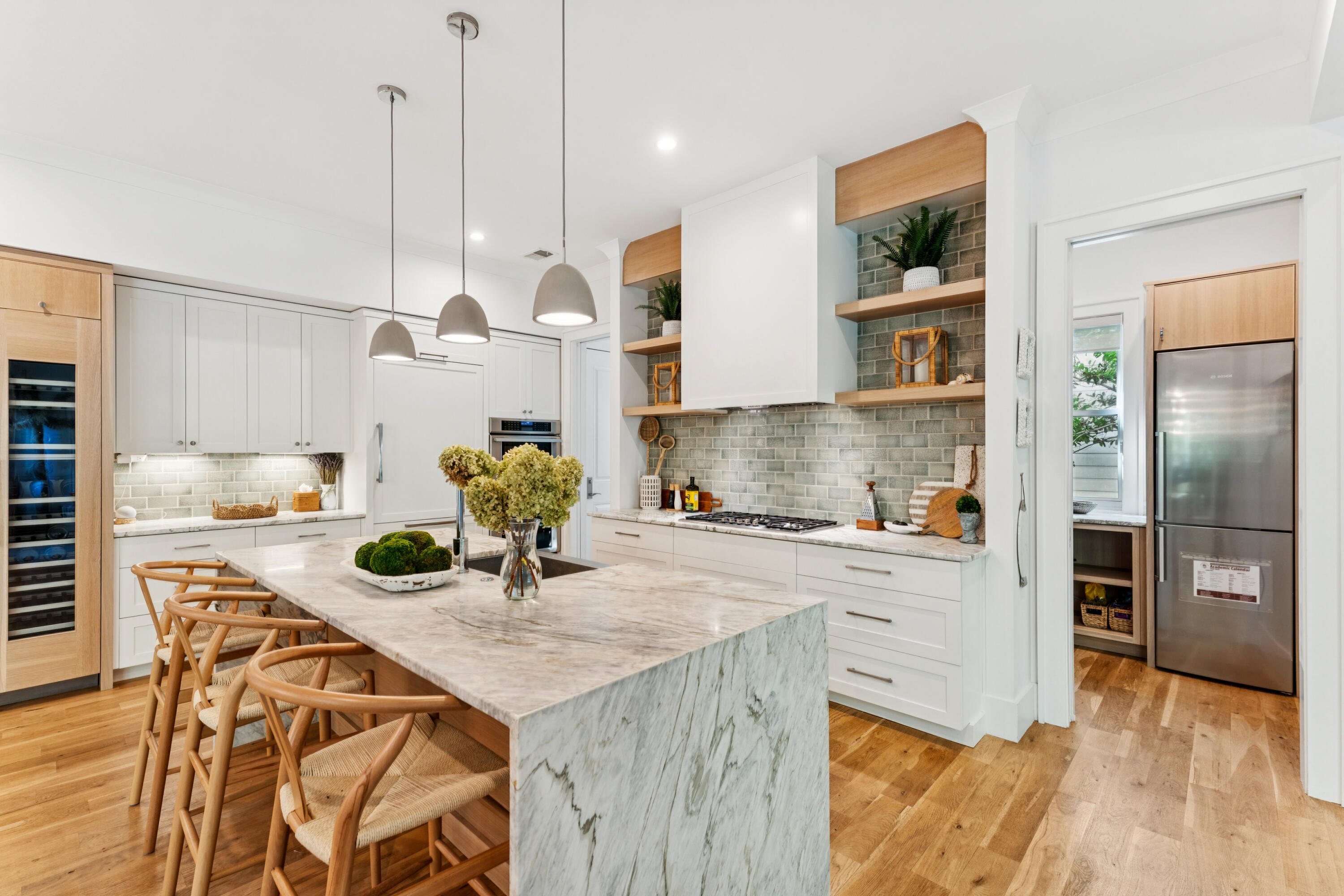 1142 Fulton Hall Lane Mount Pleasant, SC 29466 - Photo 4 of 44 1142FultonHallLn-KeenEyeMarketing-033