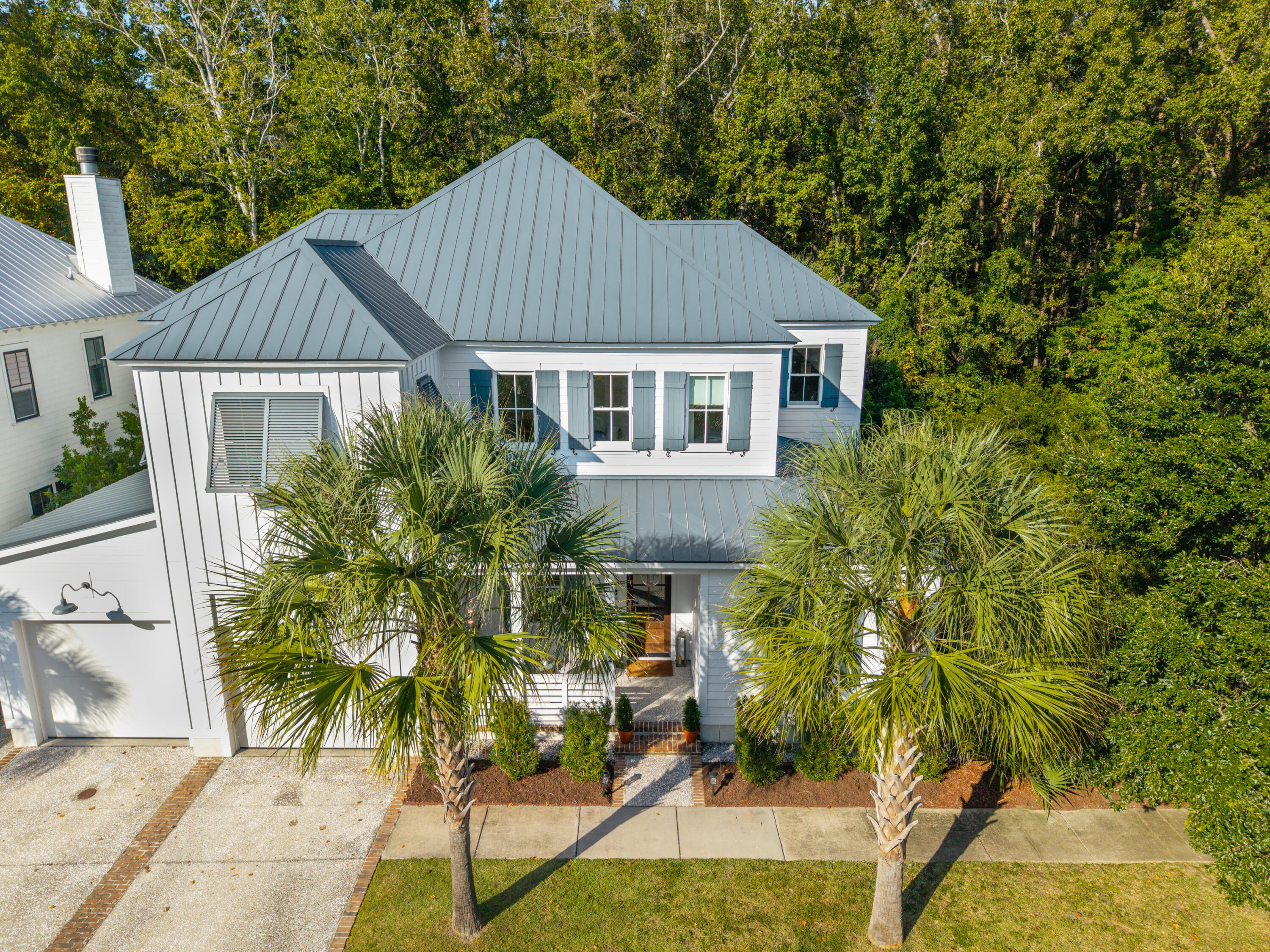 1142 Fulton Hall Lane Mount Pleasant, SC 29466 - Photo 41 of 44 1142FultonHallLn-KeenEyeMarketing-110