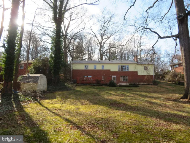 $2,900 | 26 Lakeside Drive, Greenbelt, MD 20770